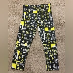 Onzie Yoga Pants Capri - Size S/M